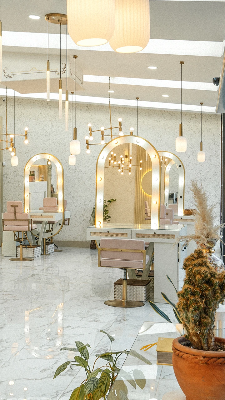 Saç & Makyaj Stüdyosu